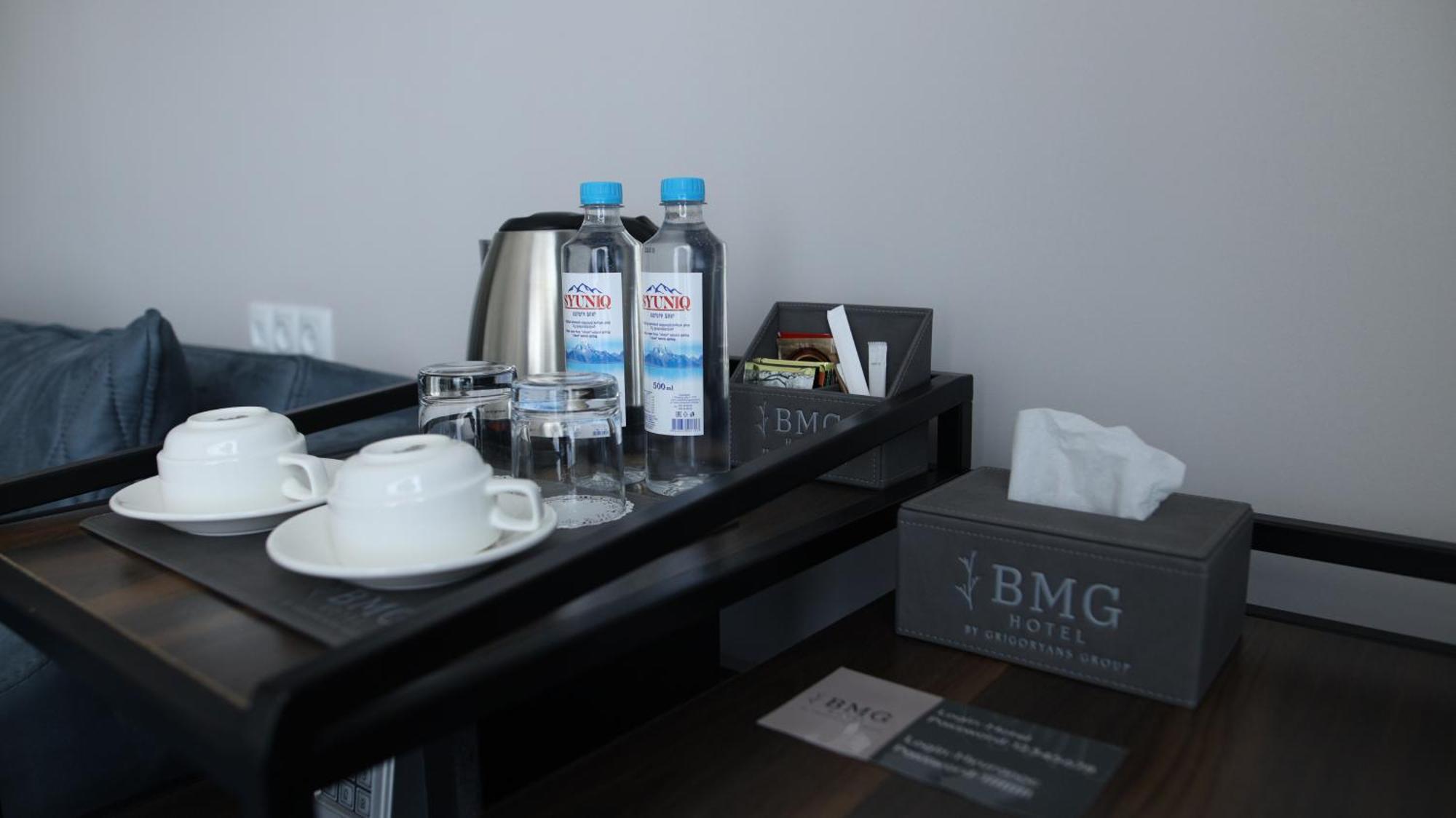 Bmg Hotel By Grigoryans Group Gorisz Kültér fotó