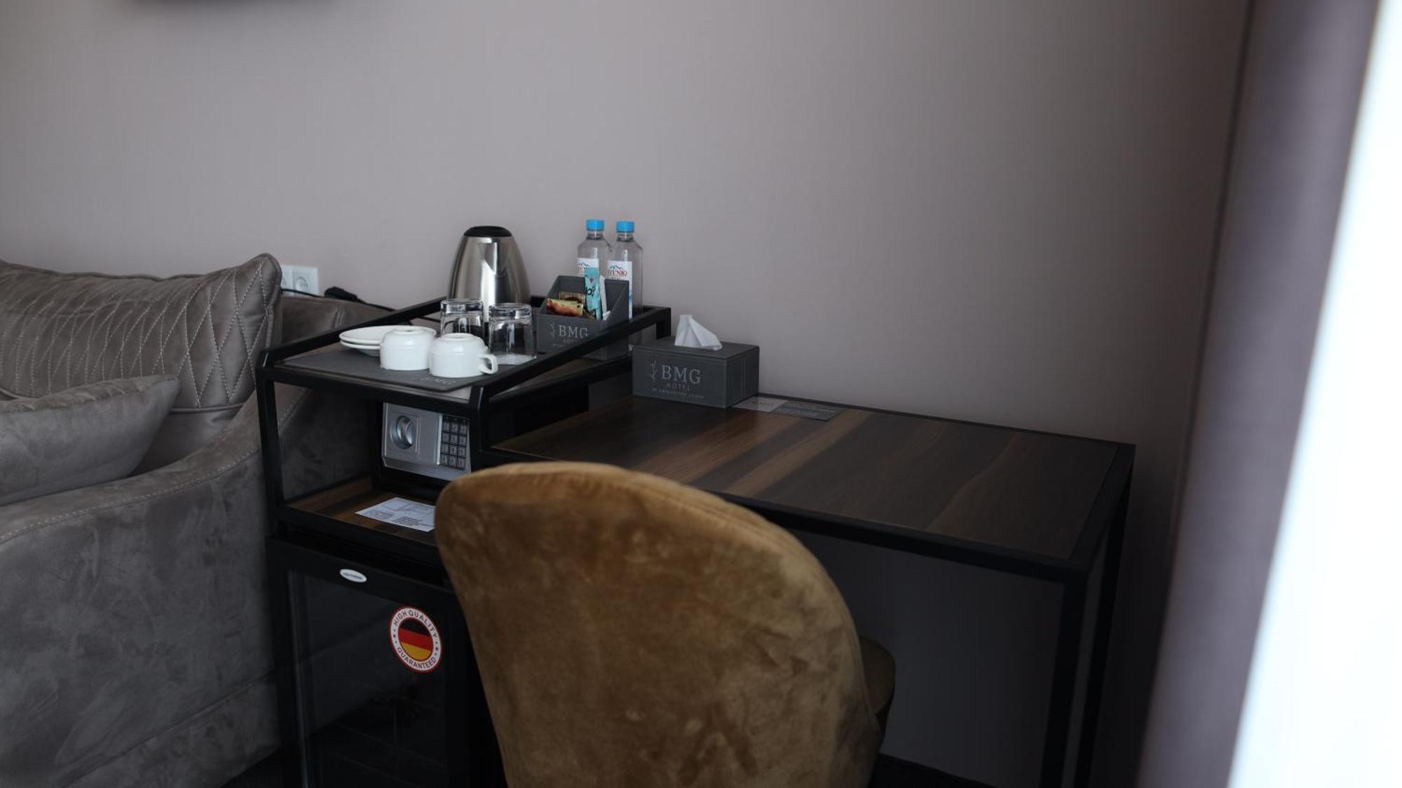 Bmg Hotel By Grigoryans Group Gorisz Kültér fotó