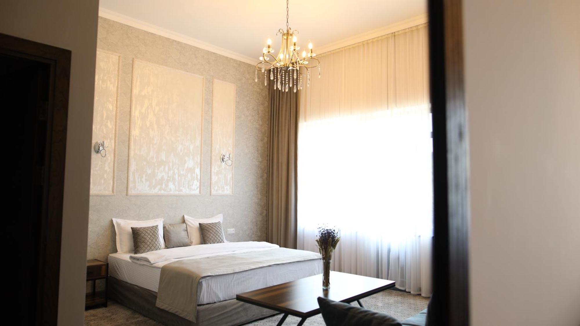 Bmg Hotel By Grigoryans Group Gorisz Kültér fotó